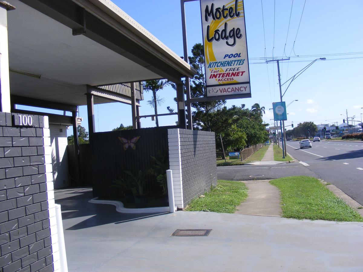 Motel Lodge Rockhampton Exterior photo